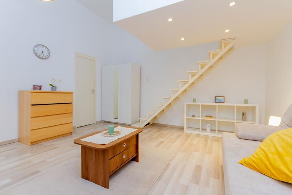Cozy Nest By The Andrassy Avenue Apartmán Budapešť